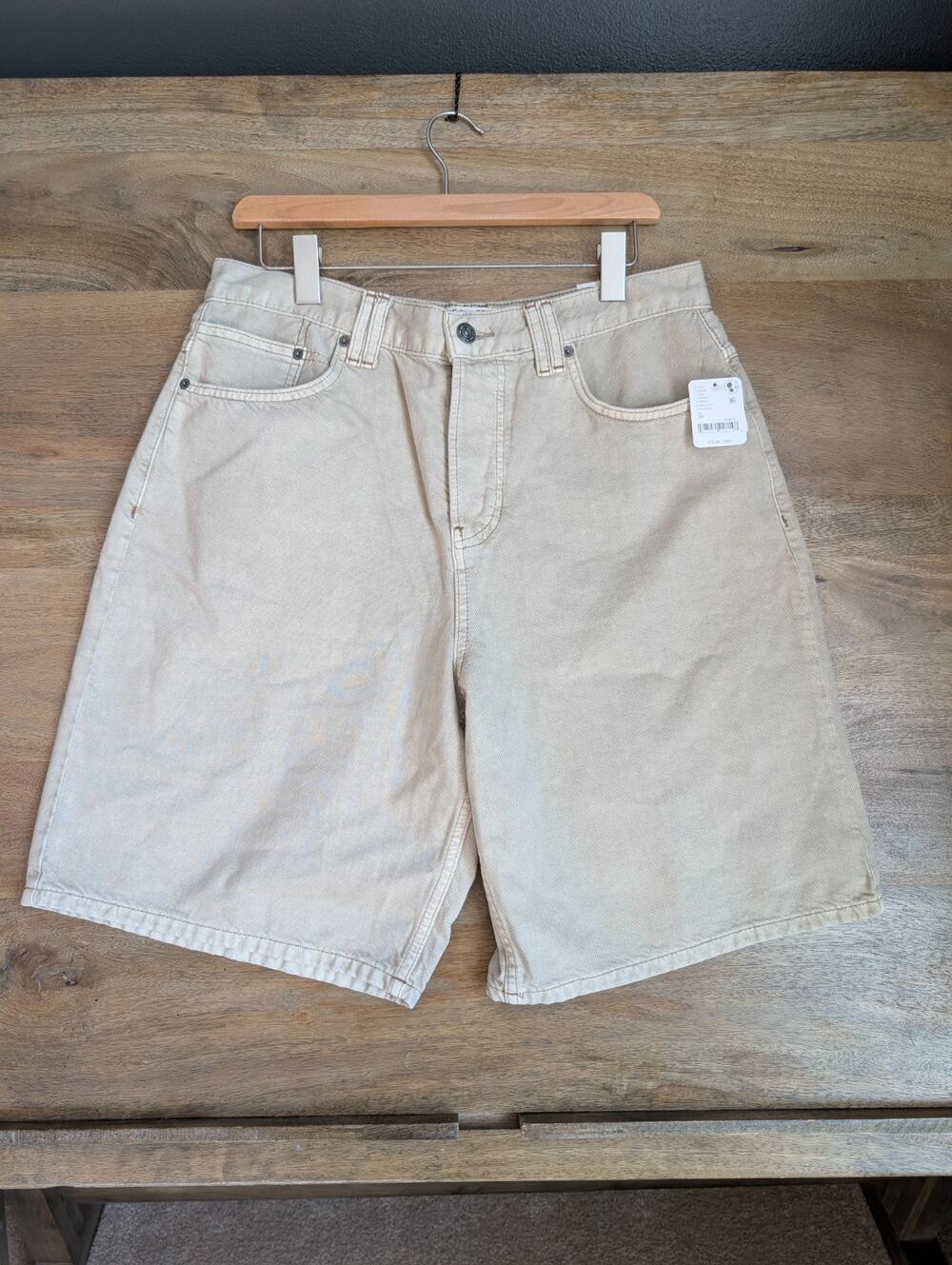 We The Free Montana Shorts Womens 29 Beige Denim Streetwear Mid-Rise Outdoor NWT